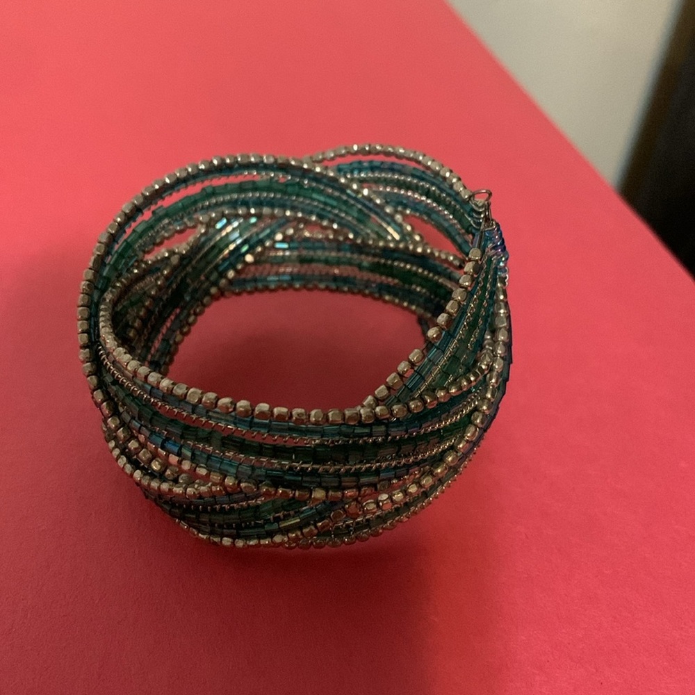 Beautiful bracelet - Picture 5 of 5